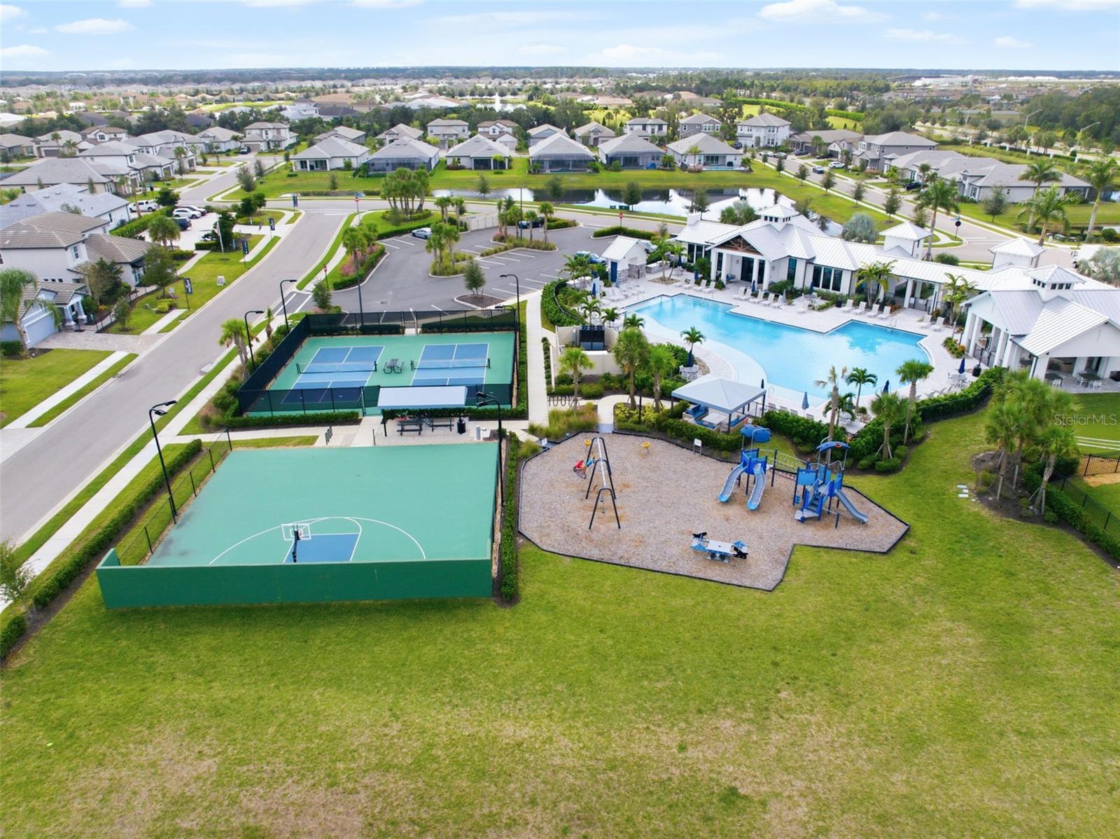 SWEETWATER/LAKEWOOD RANCH PH I - Residential