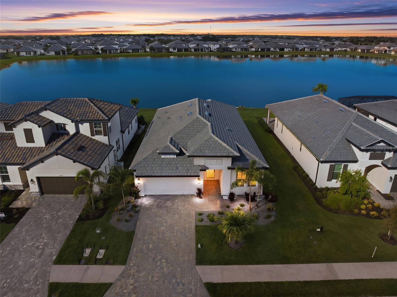 SWEETWATER/LAKEWOOD RANCH PH I - Residential