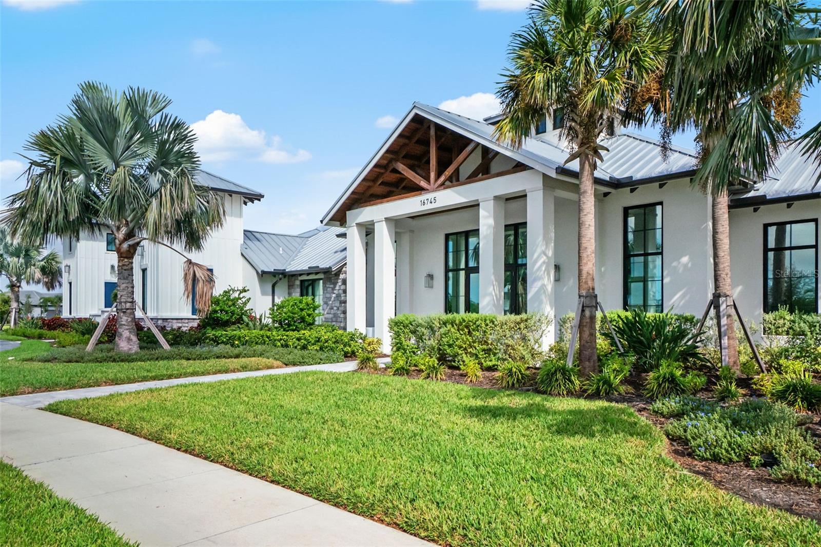 SWEETWATER/LAKEWOOD RANCH PH I - Residential