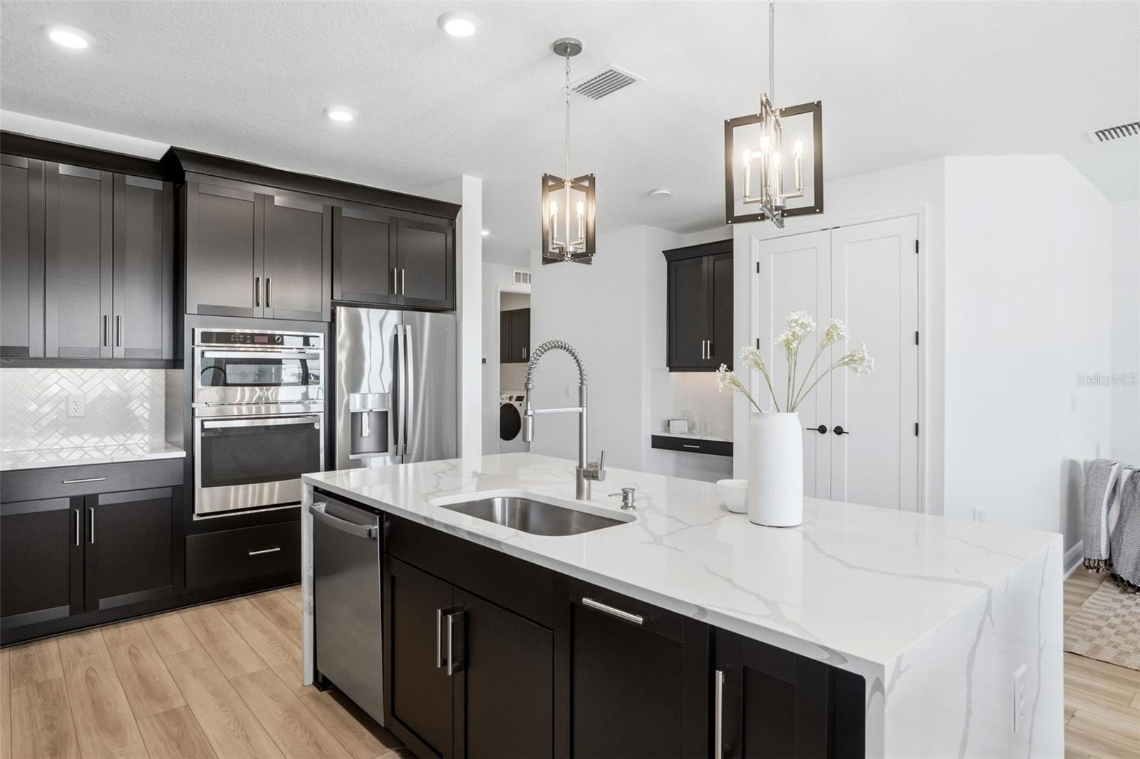 SWEETWATER/LAKEWOOD RANCH PH I - Residential