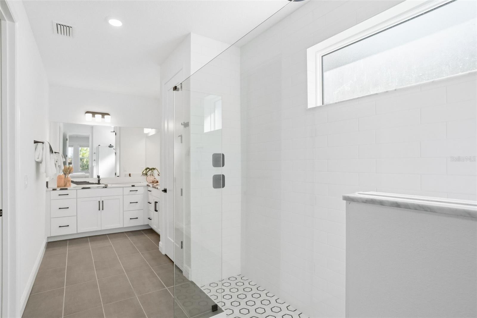 SWEETWATER/LAKEWOOD RANCH PH I - Residential