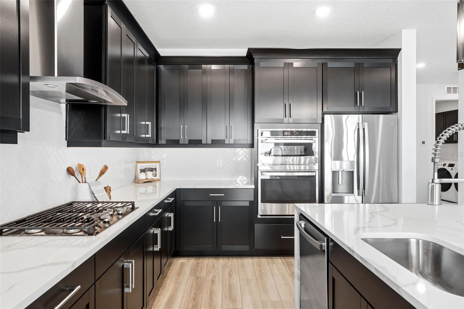 SWEETWATER/LAKEWOOD RANCH PH I - Residential