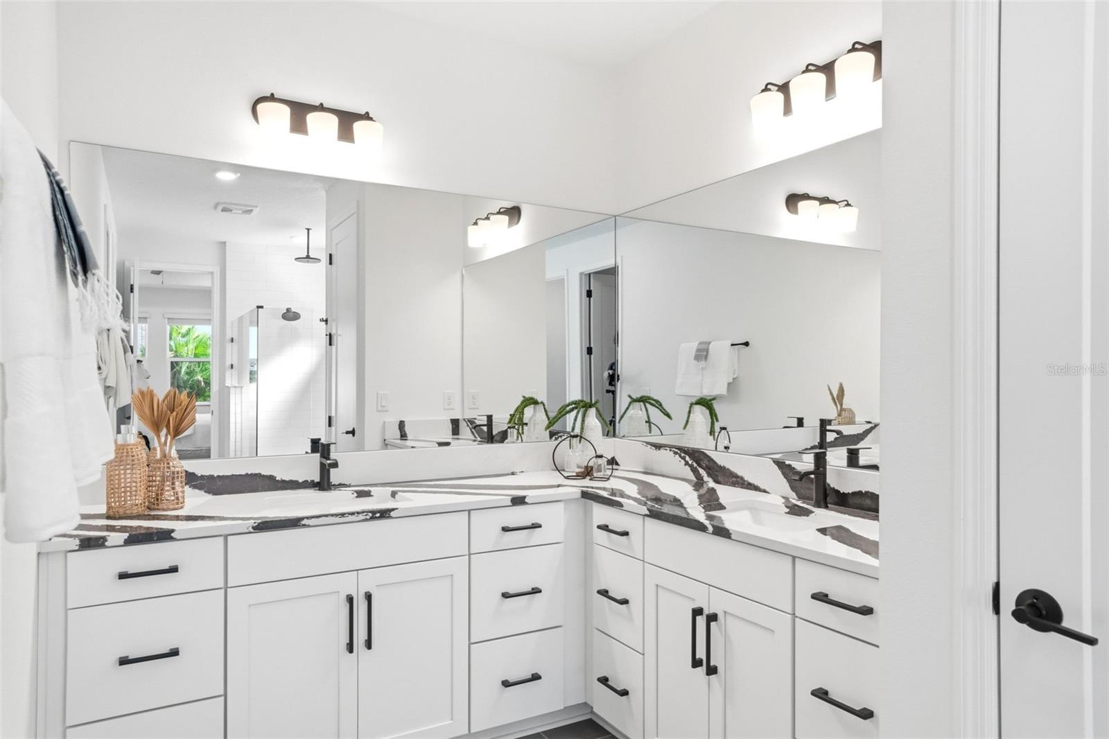 SWEETWATER/LAKEWOOD RANCH PH I - Residential