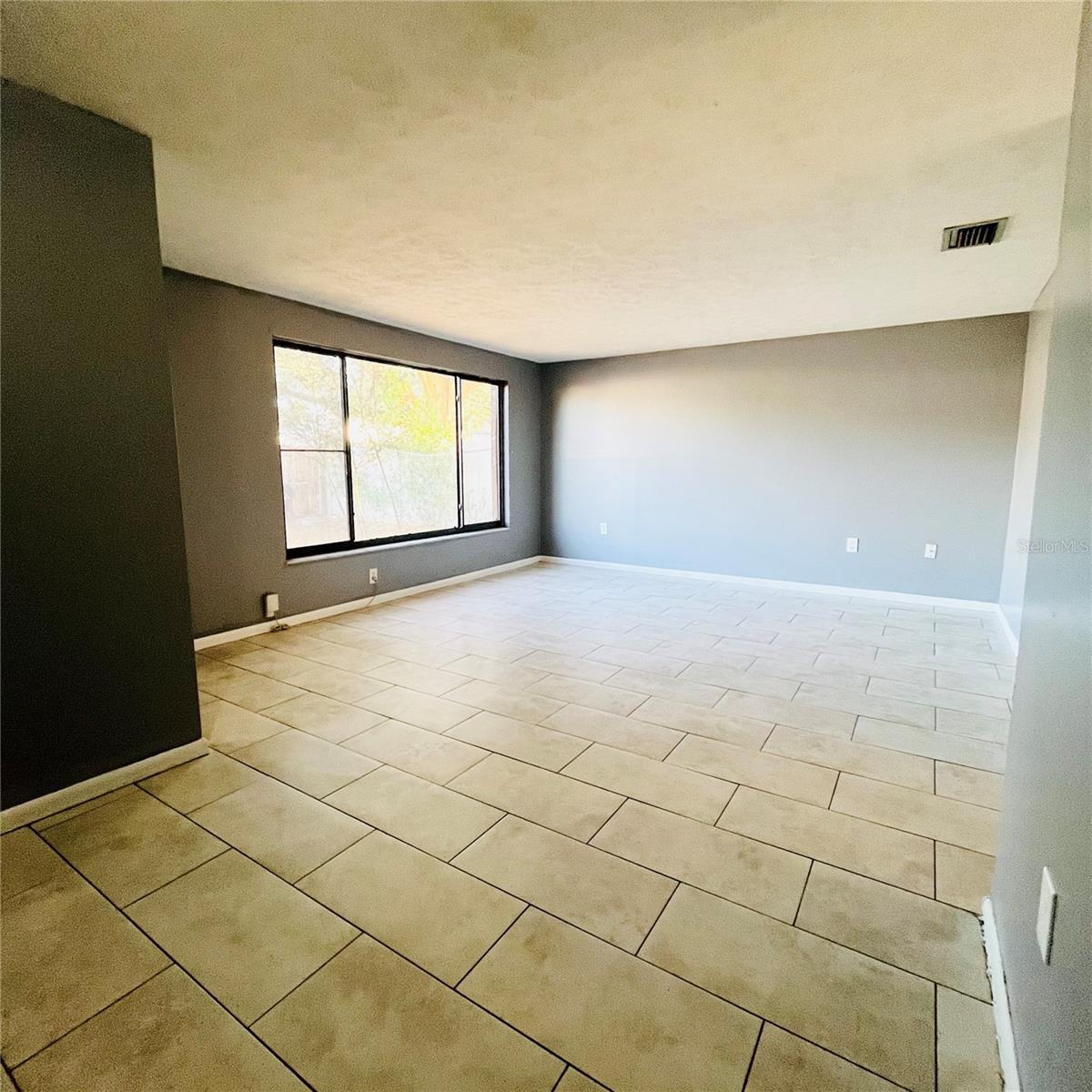 EASTERN TERRACE ESTATES UN 2 - Residential Income