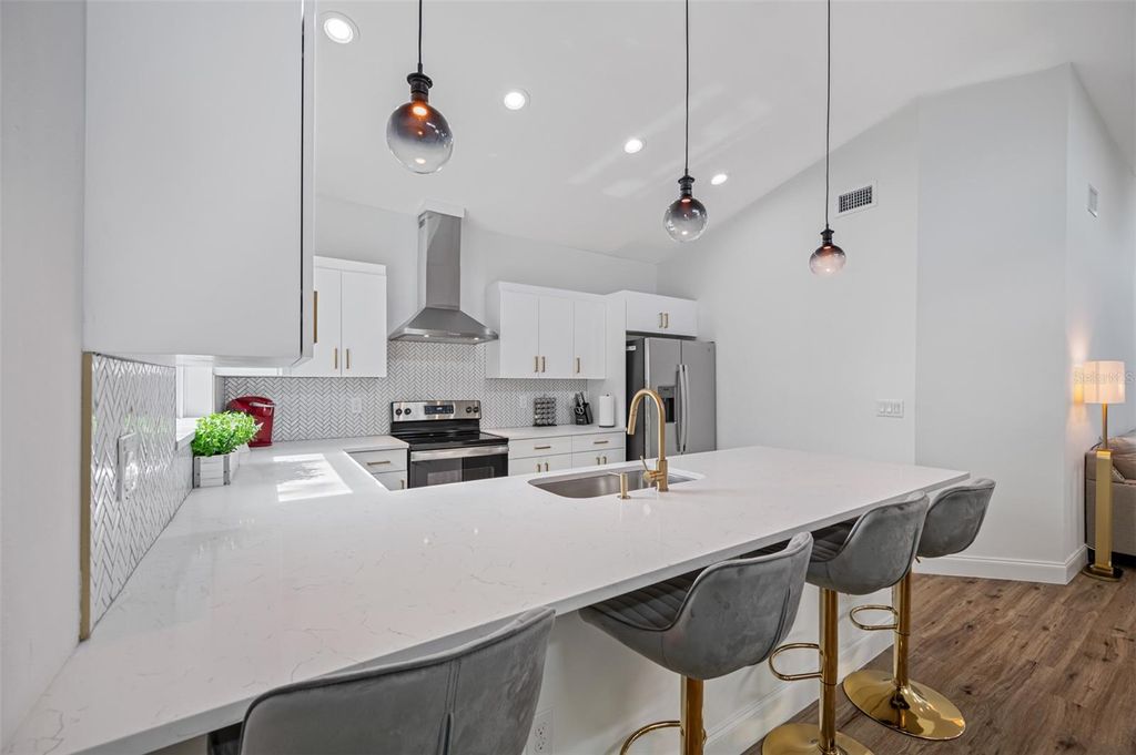 Photo of 3717 E Clifton Street, Tampa, FL 33610 (MLS # TB8408829)