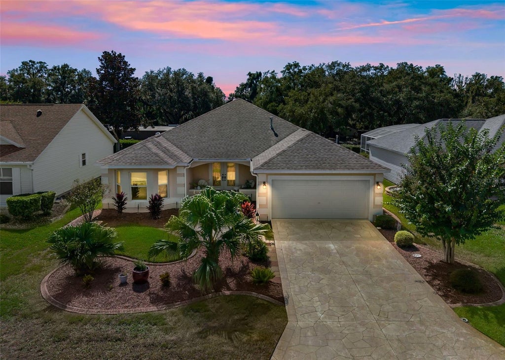 Photo of 3516 Whiting Way, The Villages, FL 32162 (MLS # G5119398)