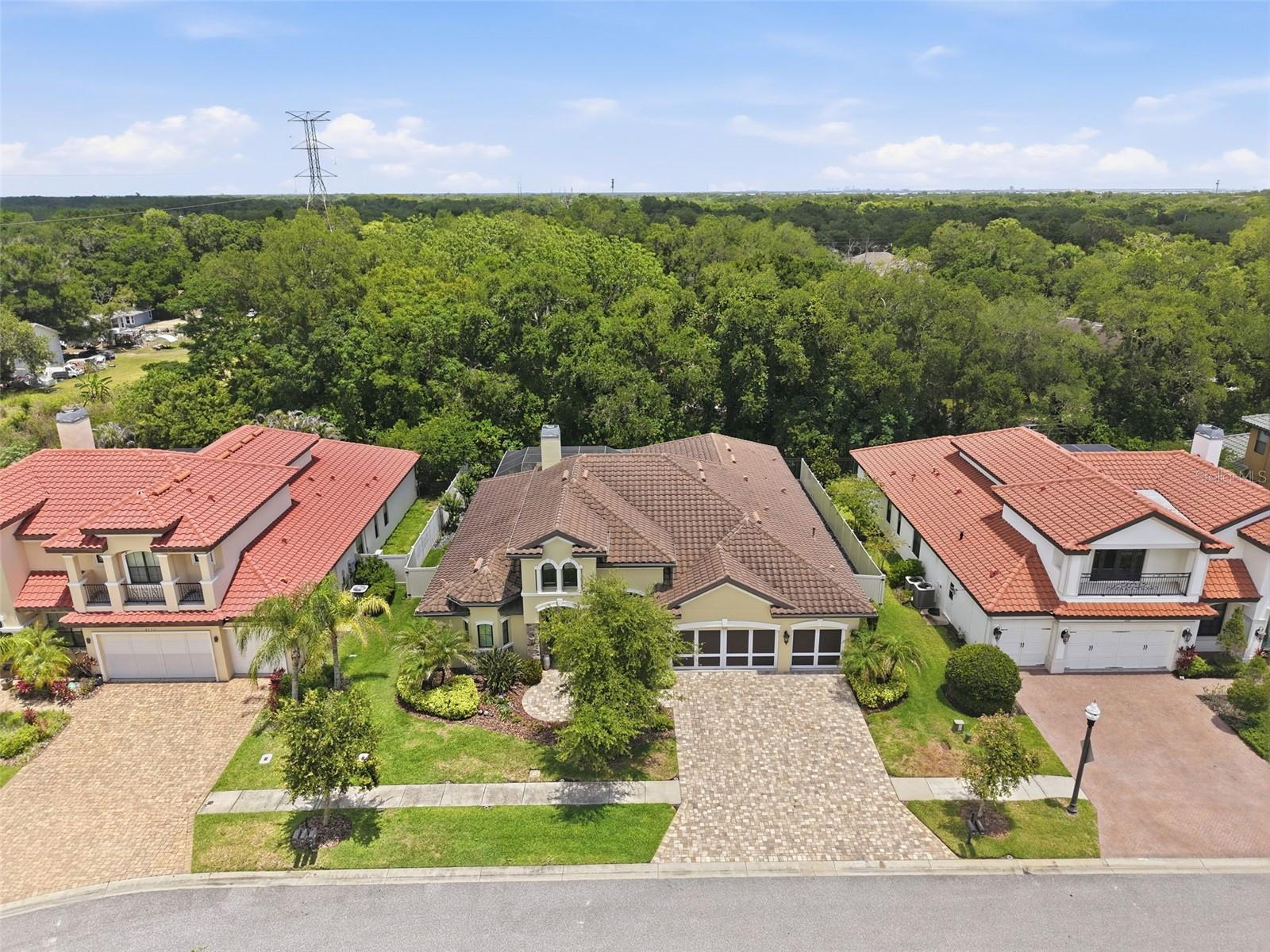 2165 MAJESTIC OAKS BOULEVARD