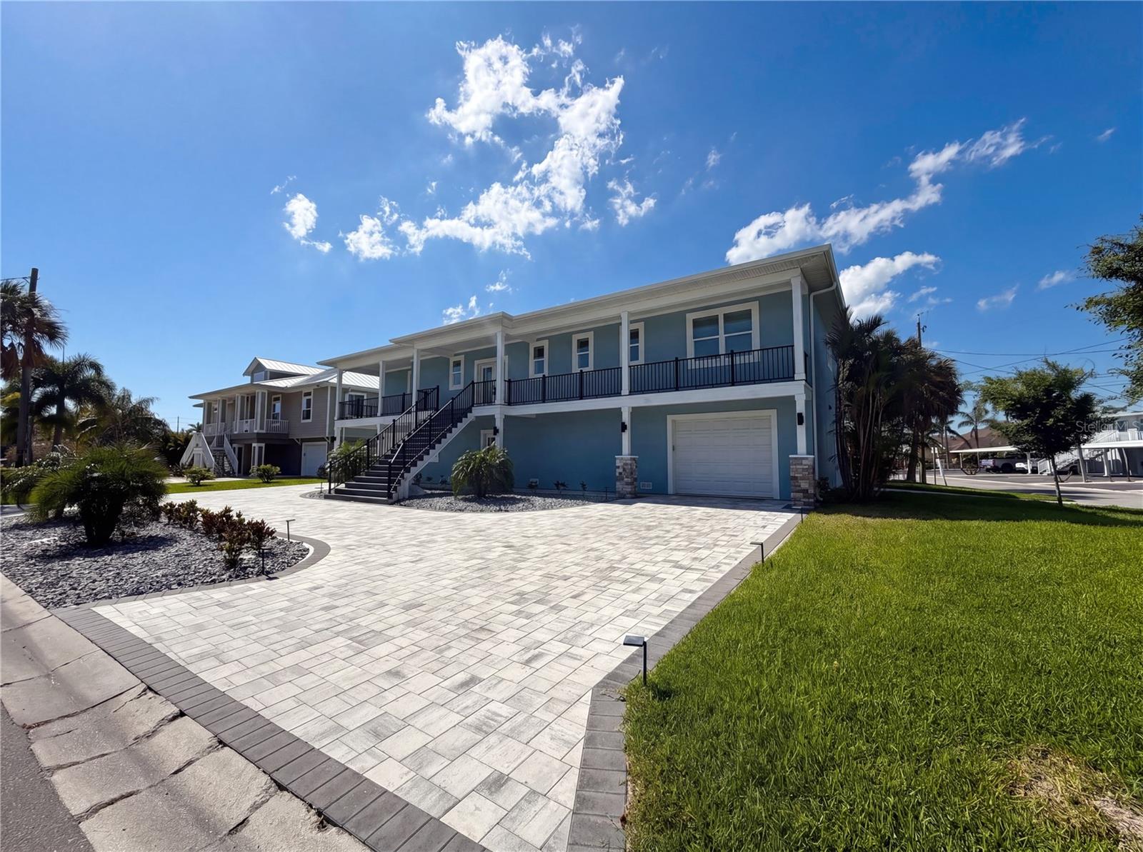 HARBOR VIEW VILLAS 1ST ADD - Residential