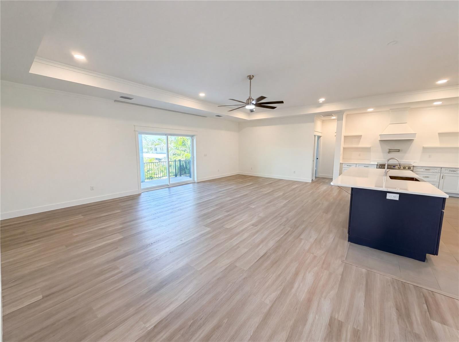 HARBOR VIEW VILLAS 1ST ADD - Residential