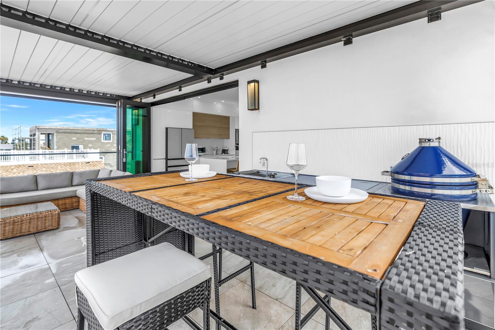 PENGUIN CABANA SUB - Residential