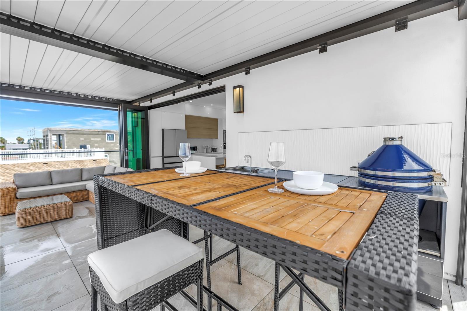 PENGUIN CABANA SUB - Residential