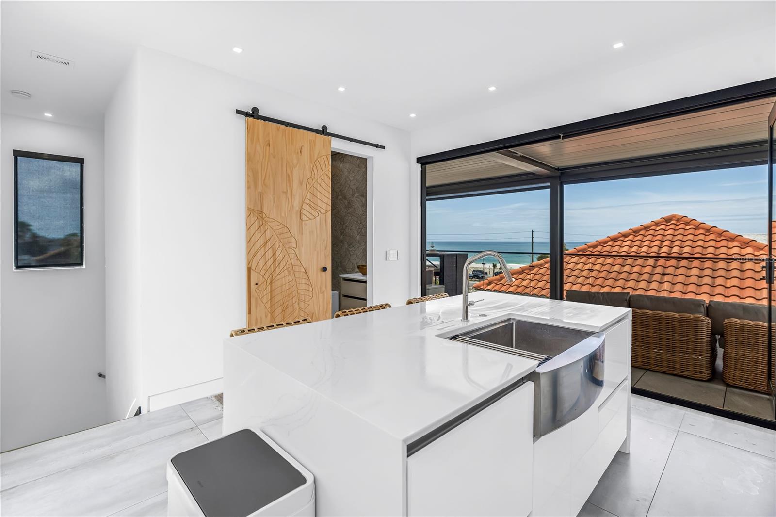PENGUIN CABANA SUB - Residential