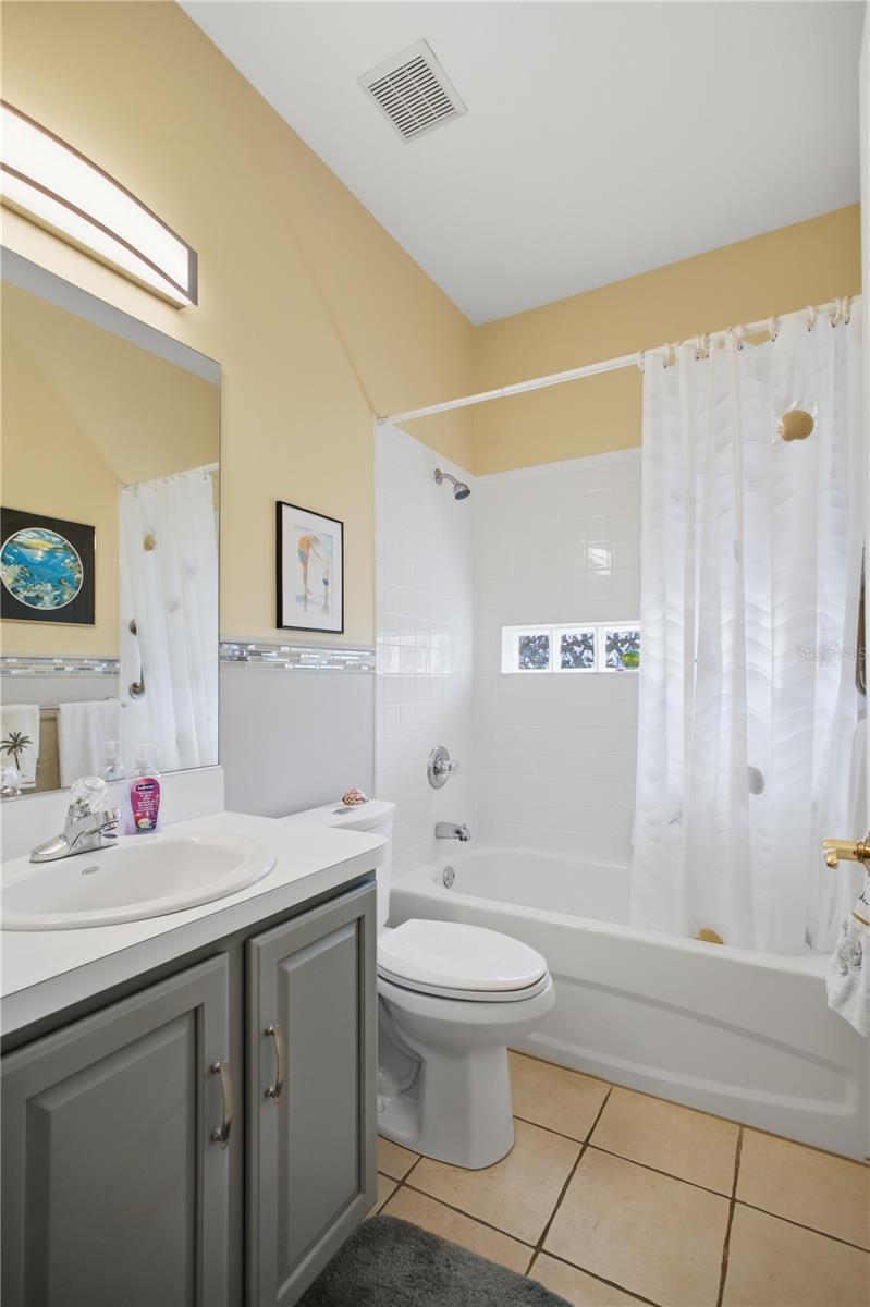 KINGSGATE PH 03 - Residential