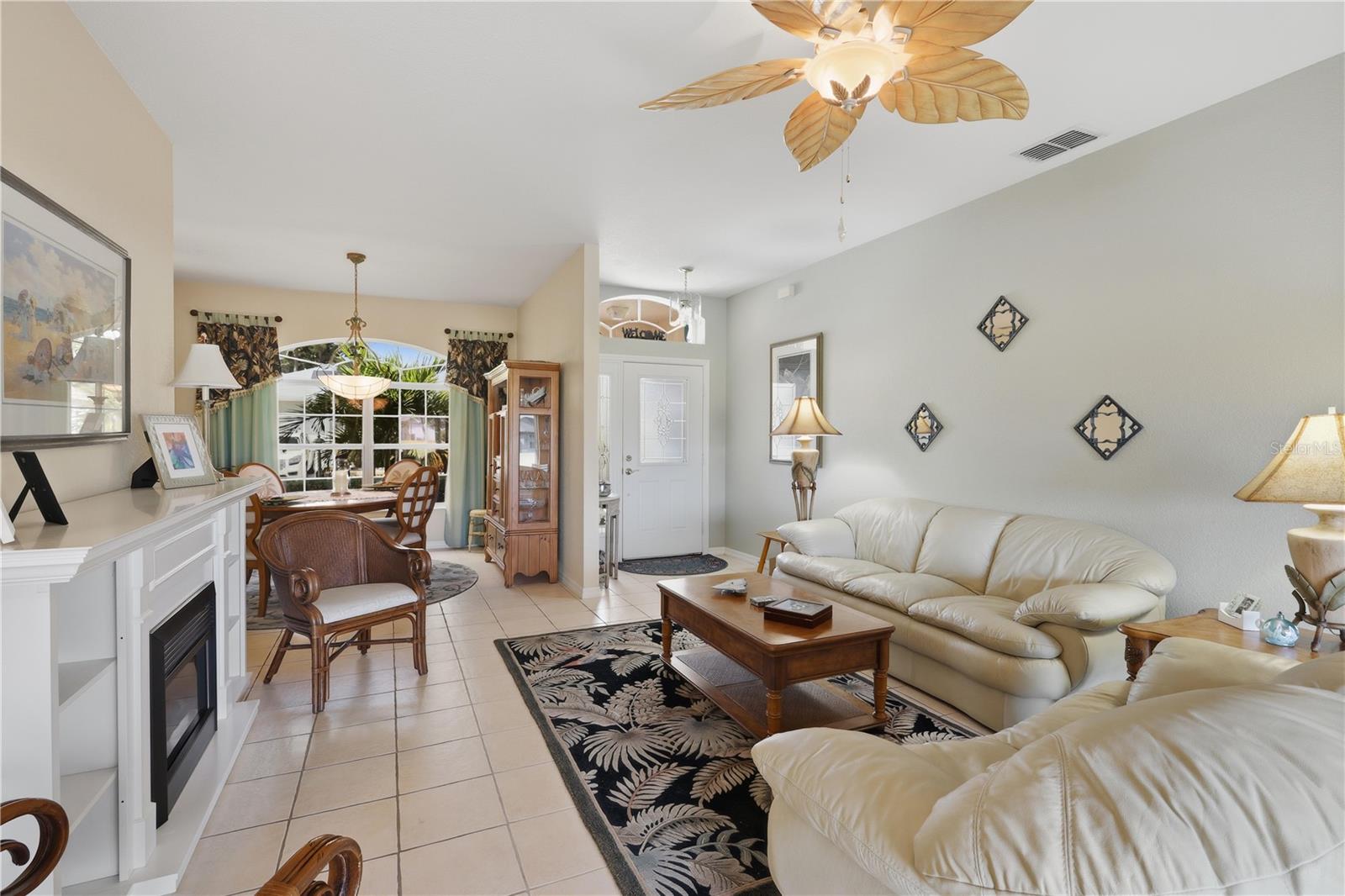 KINGSGATE PH 03 - Residential