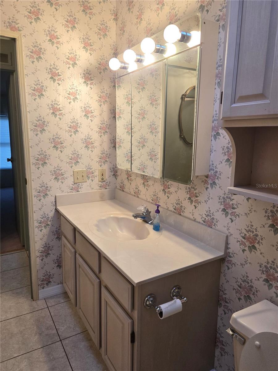 SWEETWATER GOLF & TENNIS CLUB ADD 01 - Residential