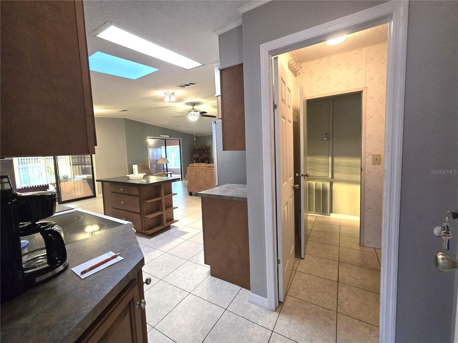 SWEETWATER GOLF & TENNIS CLUB ADD 01 - Residential