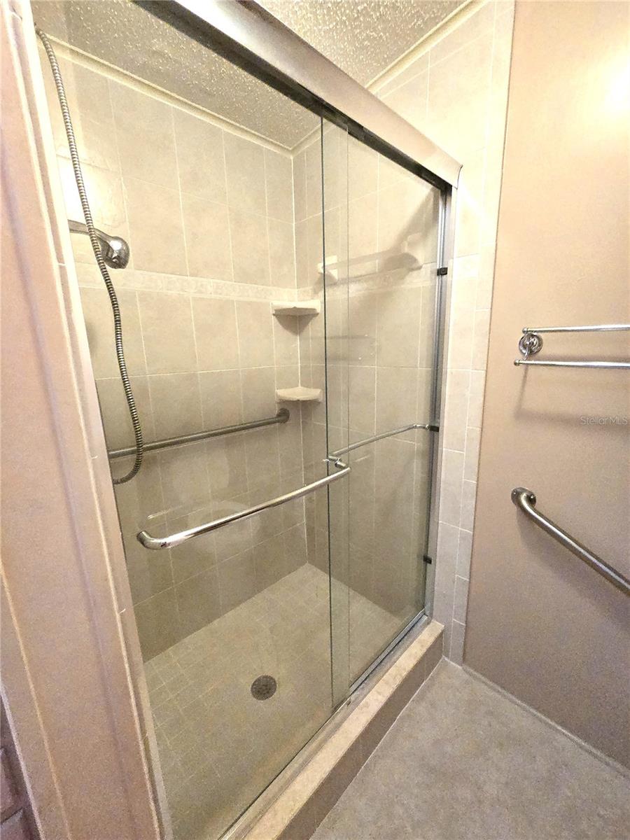 SWEETWATER GOLF & TENNIS CLUB ADD 01 - Residential