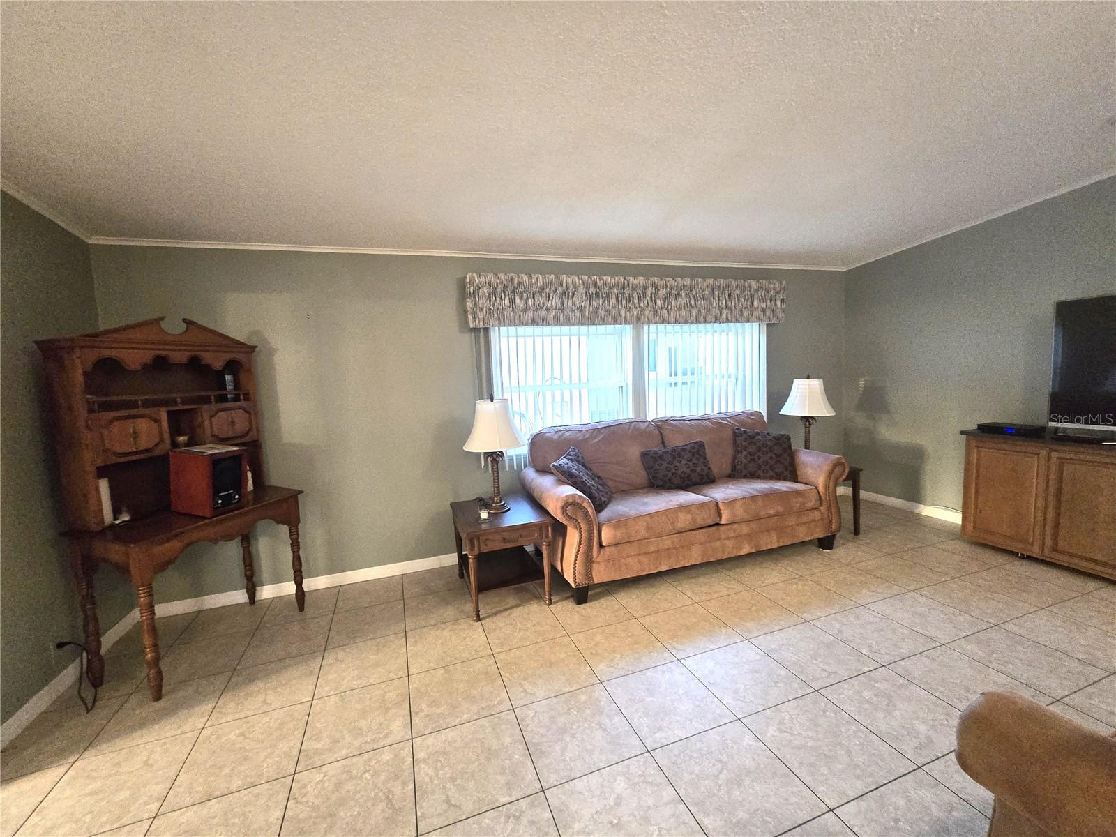 SWEETWATER GOLF & TENNIS CLUB ADD 01 - Residential