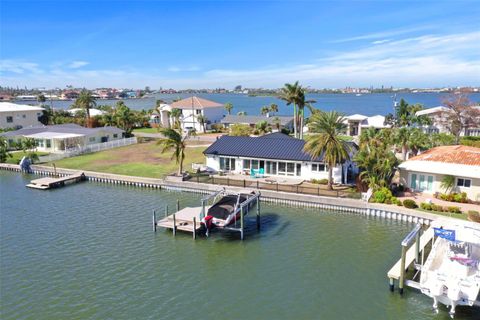 A home in LARGO