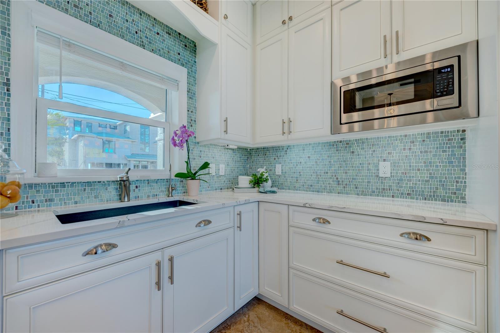 HARBOR VIEW VILLAS - Residential