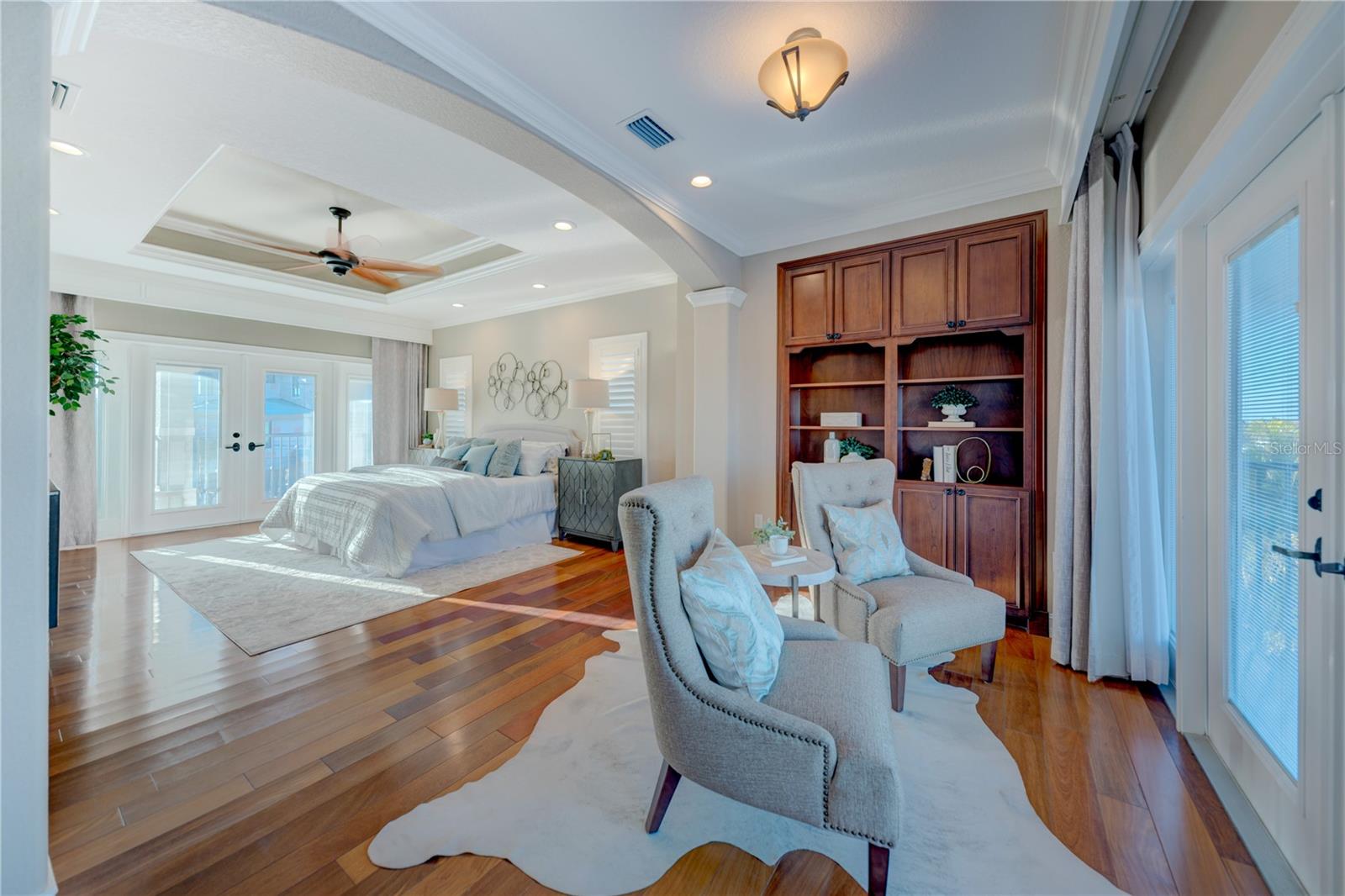 HARBOR VIEW VILLAS - Residential