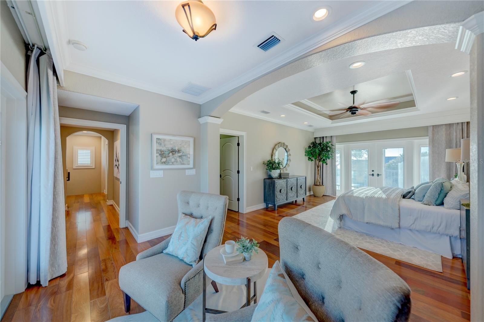 HARBOR VIEW VILLAS - Residential