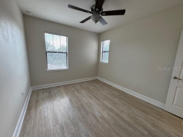 LAKESIDE VILLAGE TWNHMS - Residential Lease