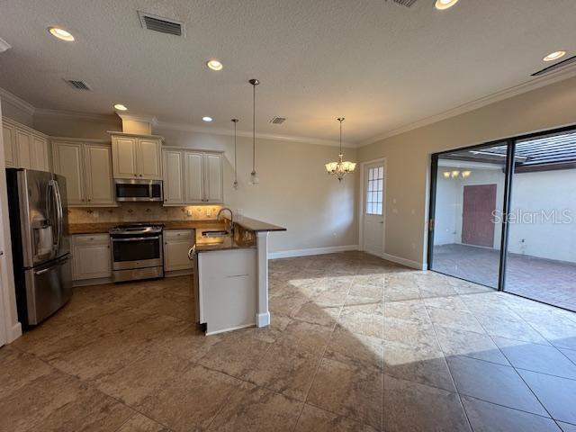 LAKESIDE VILLAGE TWNHMS - Residential Lease