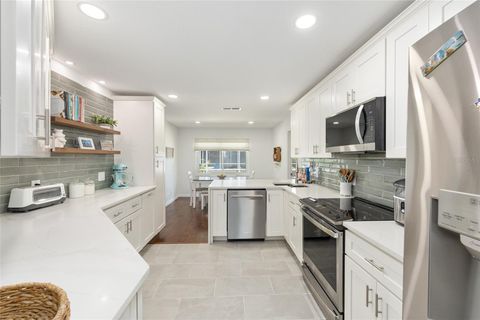Tiny photo for 3375 SE 1st Avenue, Ocala, FL 34471 (MLS # OM724500)
