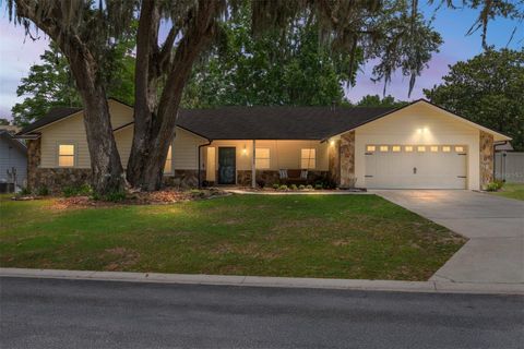 Tiny photo for 3375 SE 1st Avenue, Ocala, FL 34471 (MLS # OM724500)