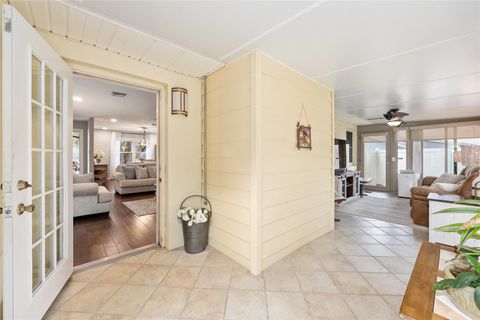 Tiny photo for 3375 SE 1st Avenue, Ocala, FL 34471 (MLS # OM724500)