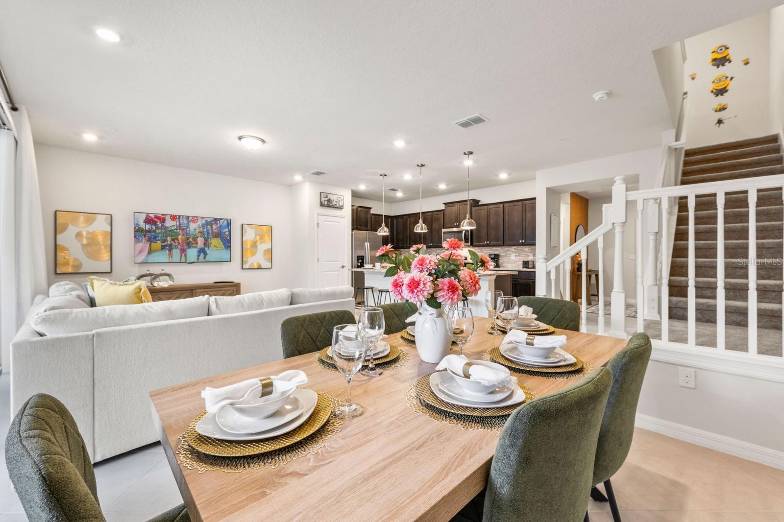 1264 BLUE ISLAND DRIVE