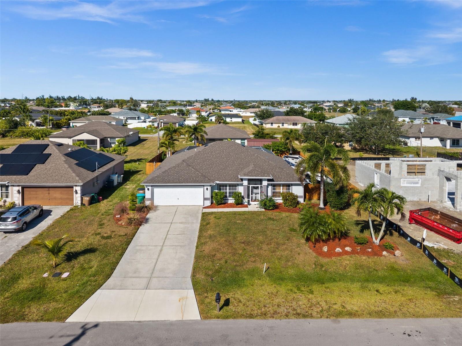 CAPE CORAL - Residential