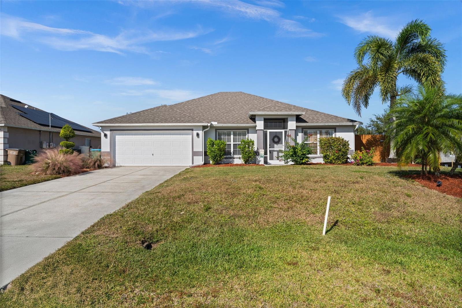 CAPE CORAL - Residential