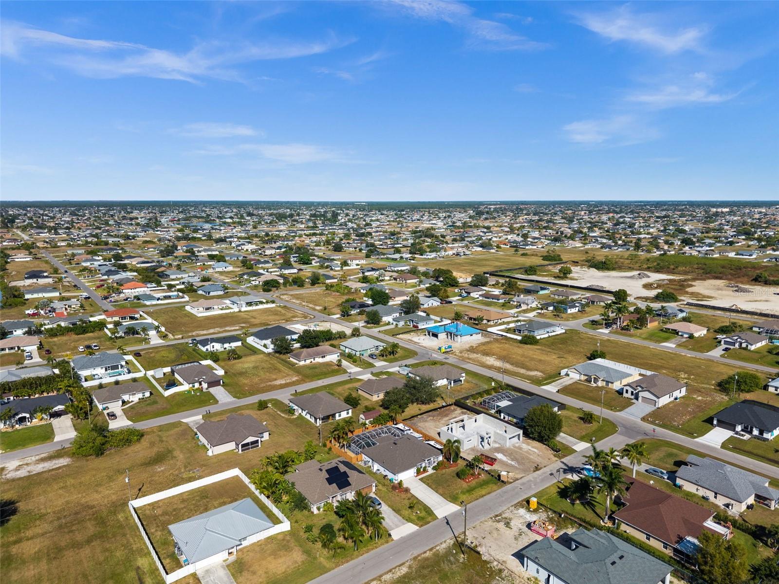 CAPE CORAL - Residential