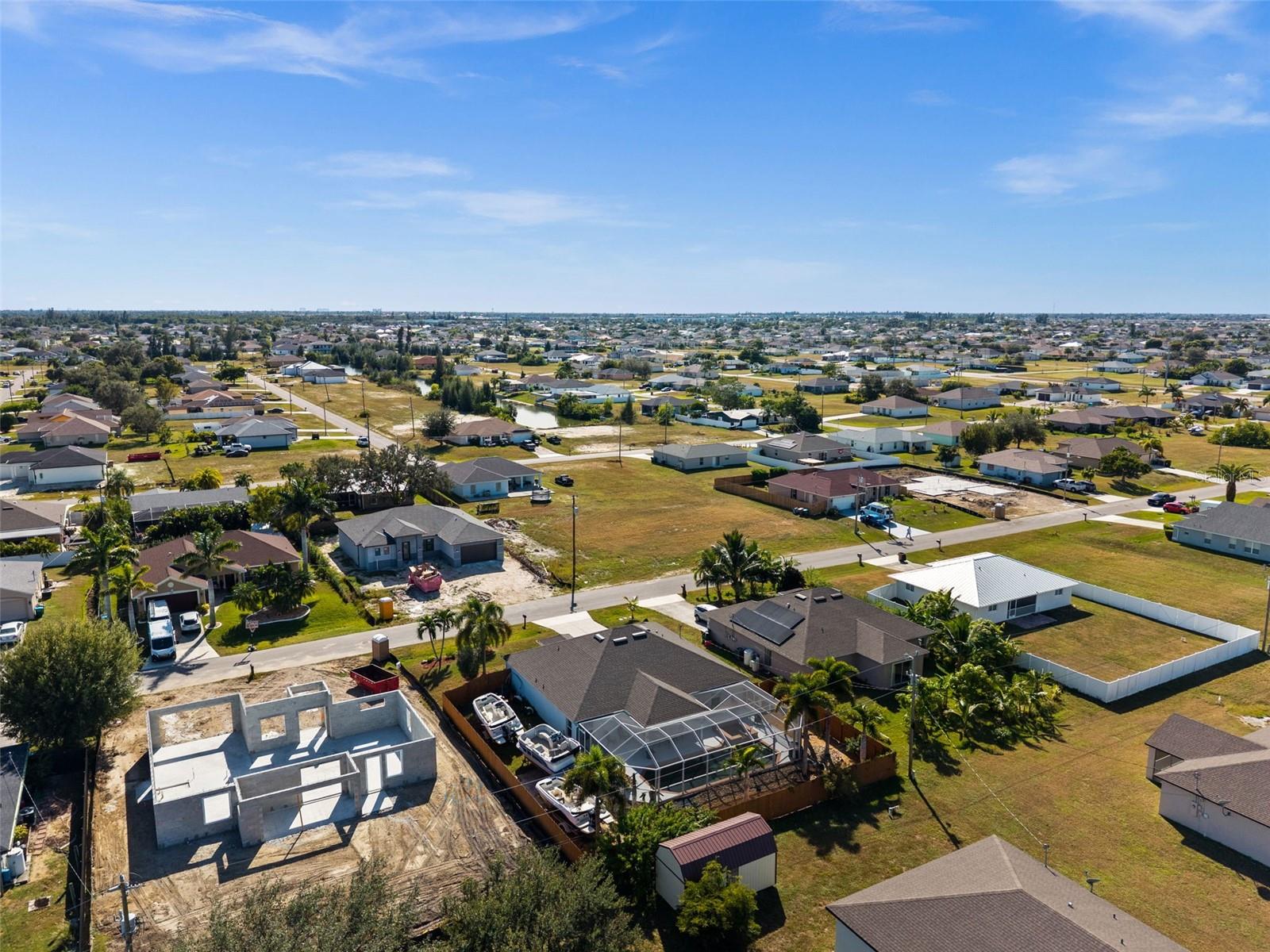 CAPE CORAL - Residential