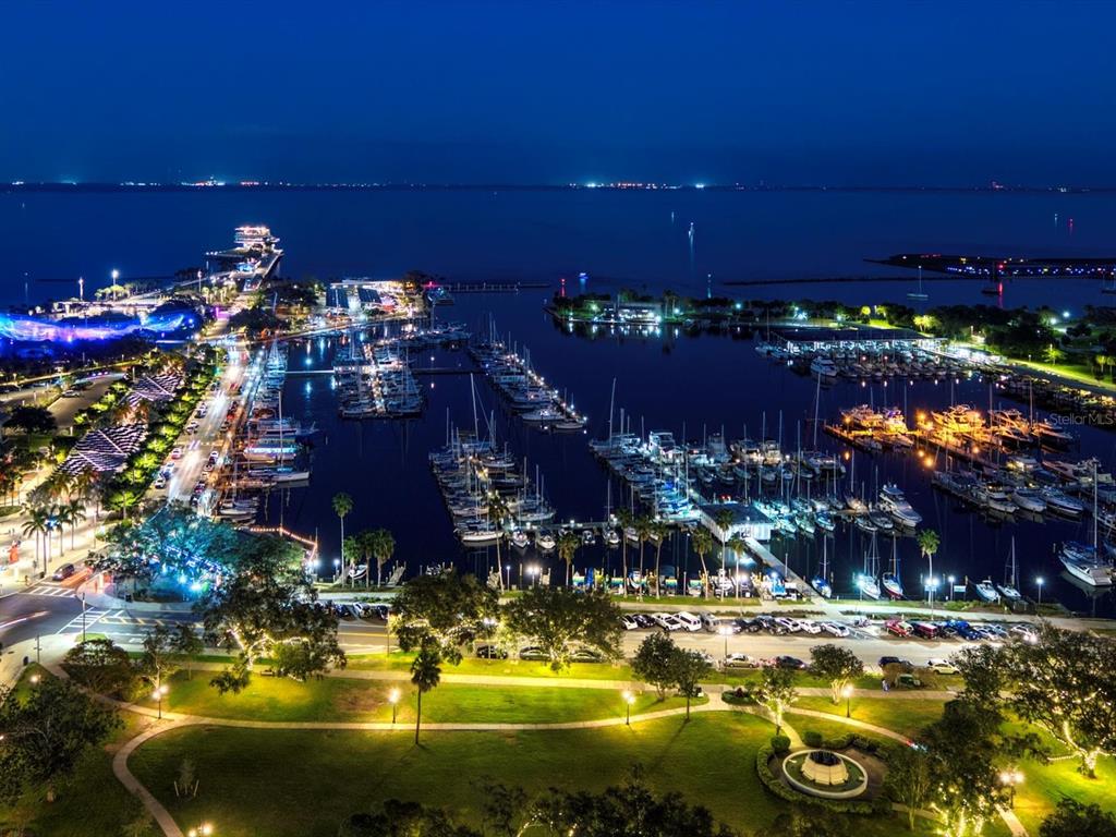 OVATION CONDO - Residential