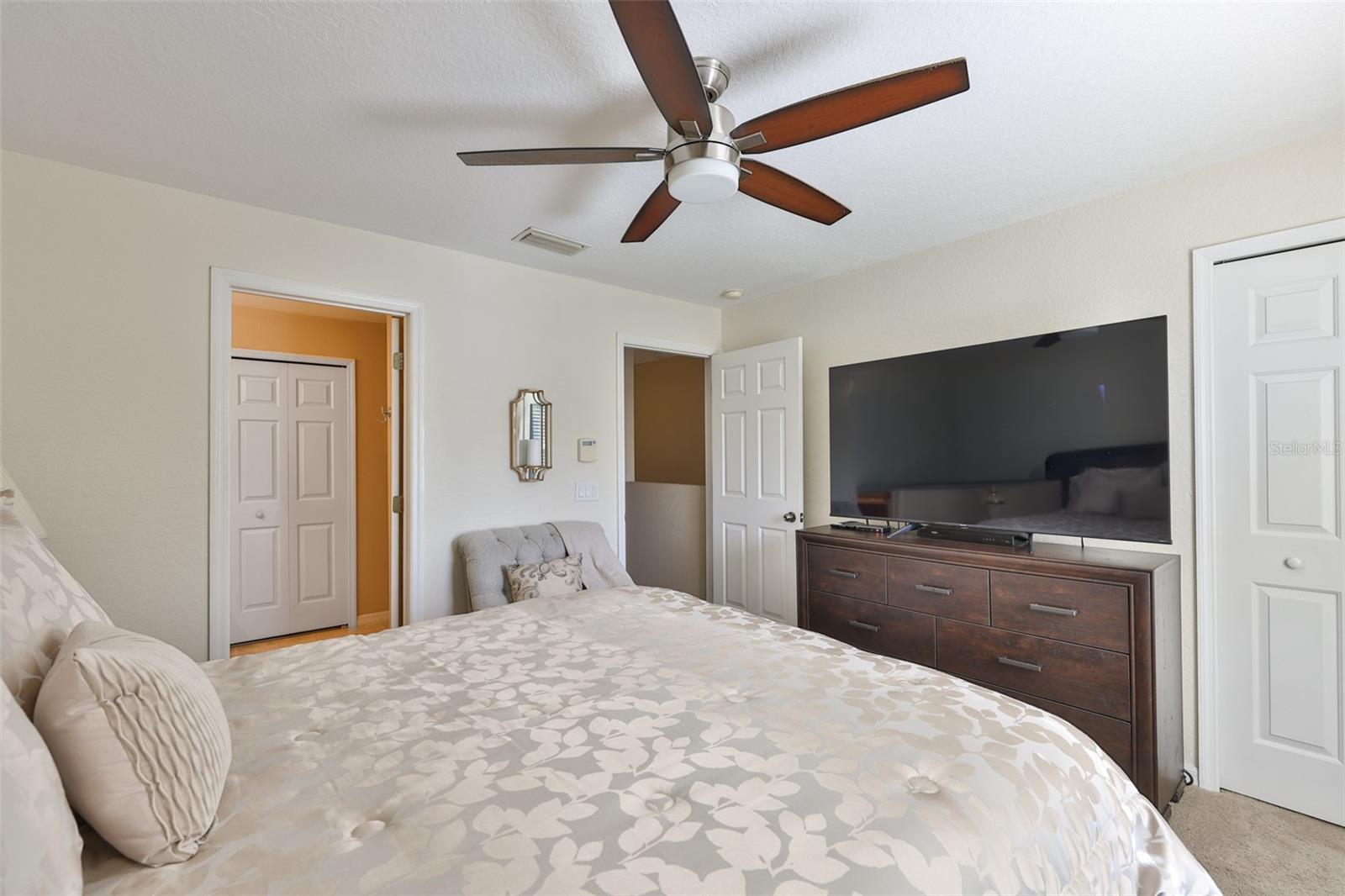 RIVERCREST TWNHMS WEST PHAS - Residential