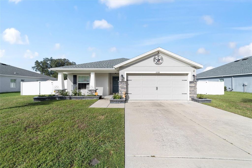 Photo of 11538 SW 59th Terrace, Ocala, FL 34476 (MLS # OM711935)