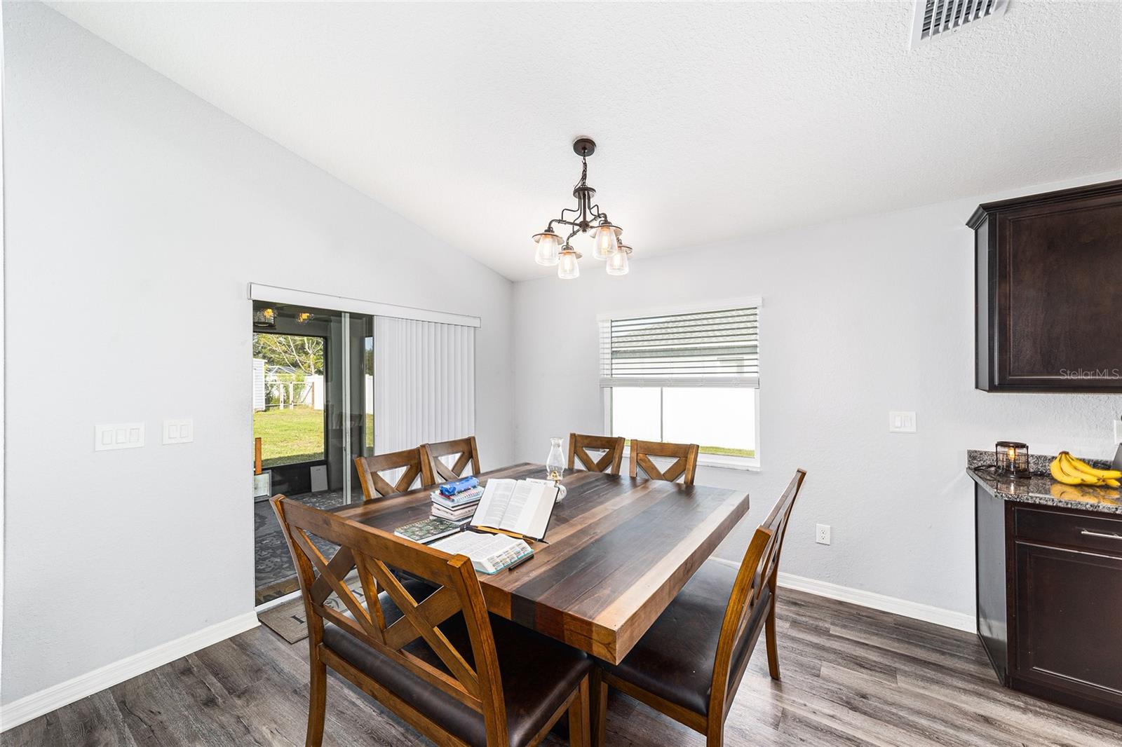 KINGSLAND COUNTRY ESTATE - Residential
