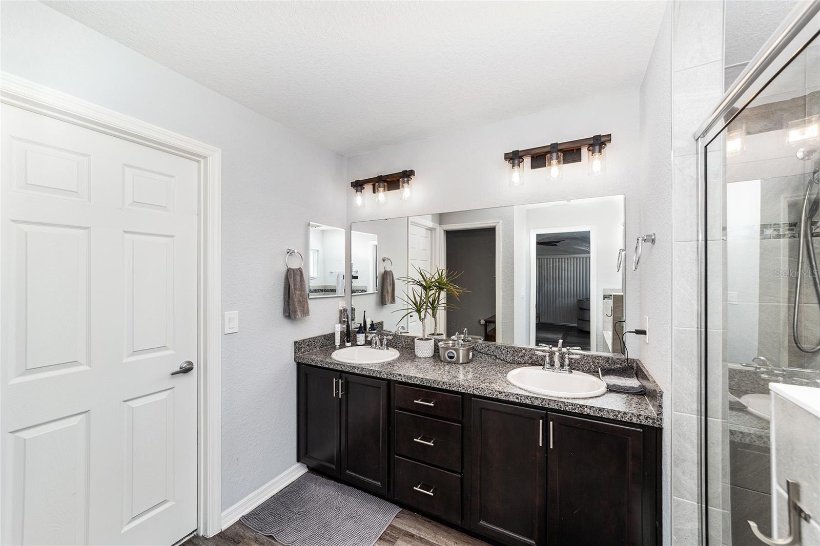 KINGSLAND COUNTRY ESTATE - Residential
