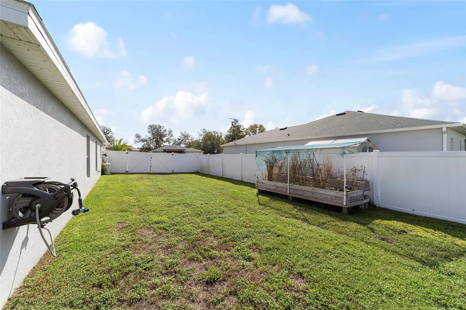 KINGSLAND COUNTRY ESTATE - Residential
