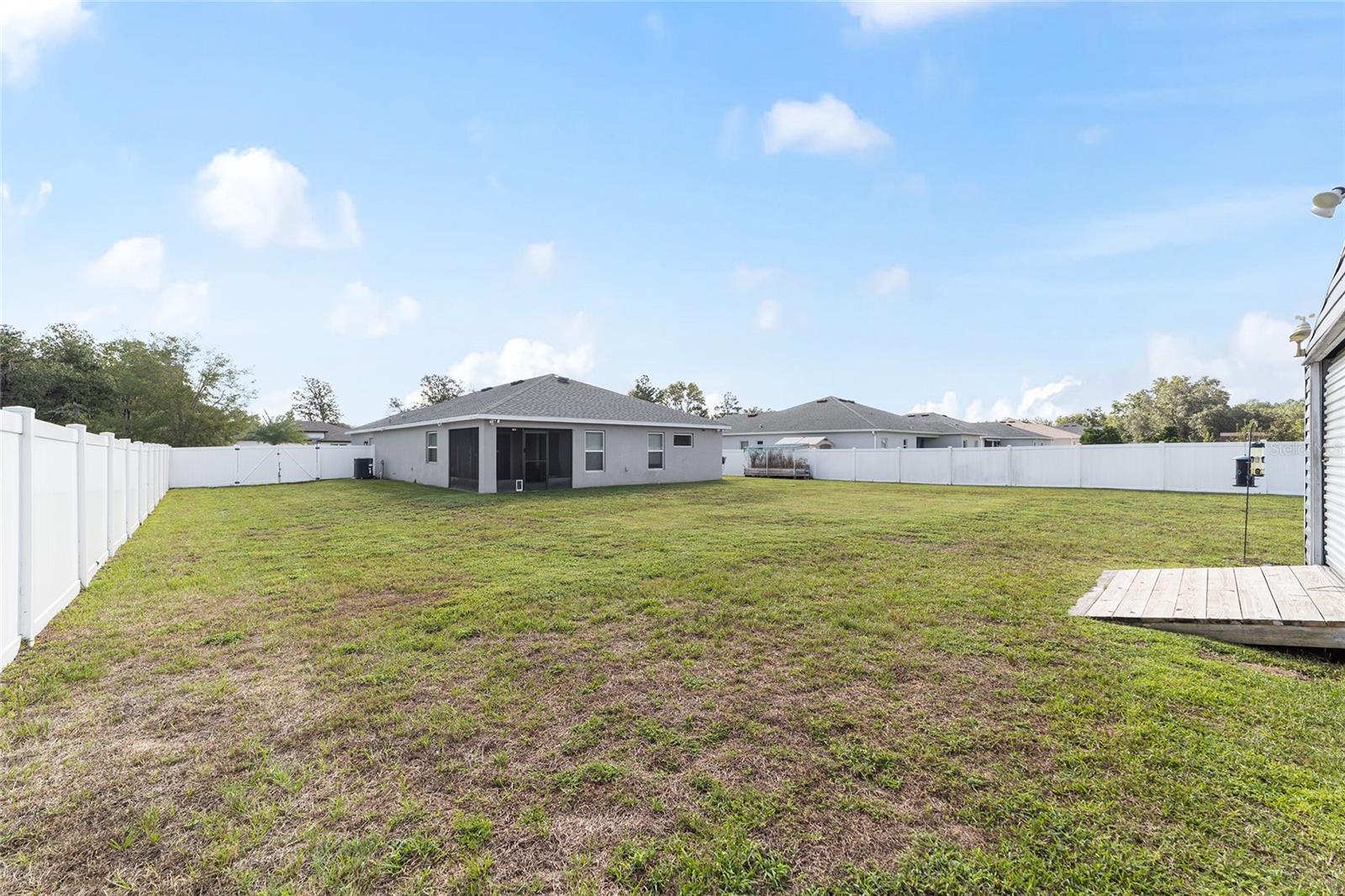 KINGSLAND COUNTRY ESTATE - Residential
