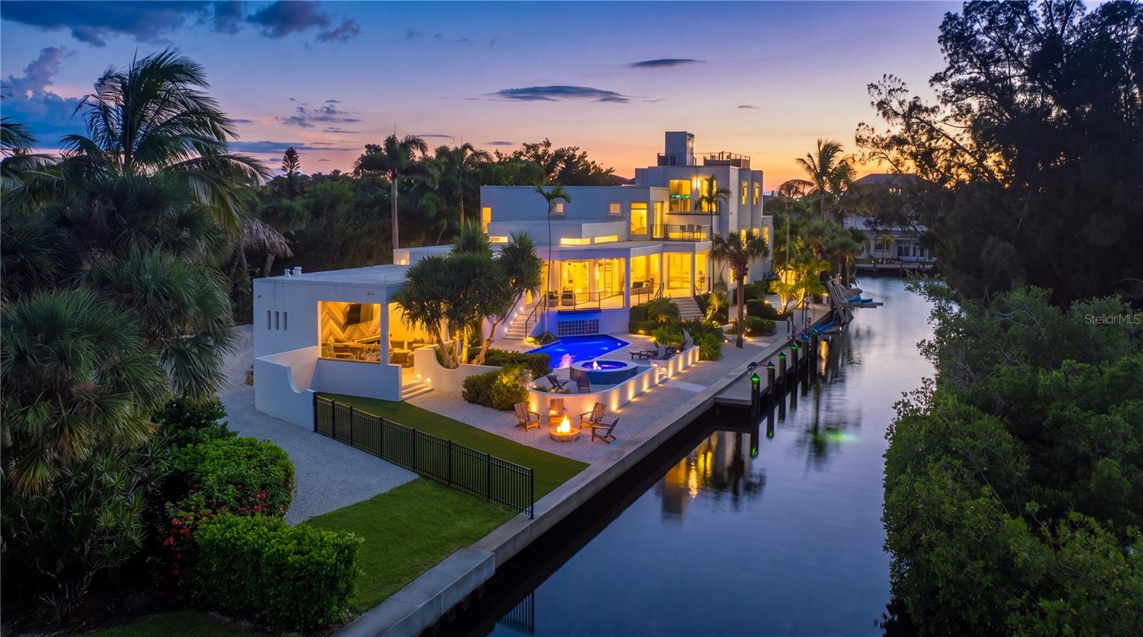 3718 SANDSPUR LANE, NOKOMIS, FL, 34275 1 3718 SANDSPUR LANE