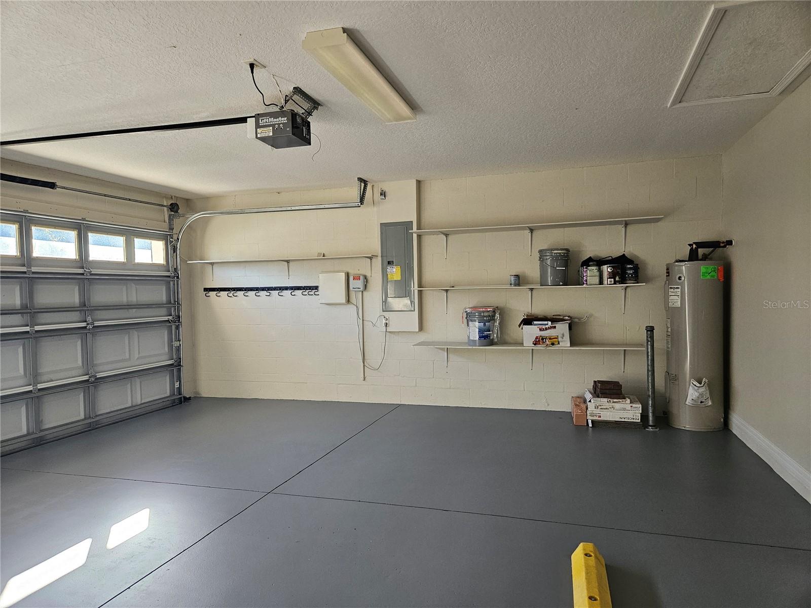 CONCORD STATION PH 04 UNS A & B - Residential Lease