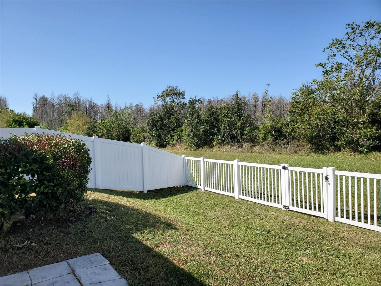 CONCORD STATION PH 04 UNS A & B - Residential Lease