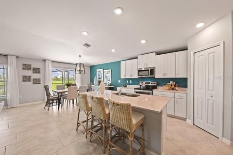 Single Family Residence in PORT CHARLOTTE FL 20207 BENTON AVENUE 7.jpg