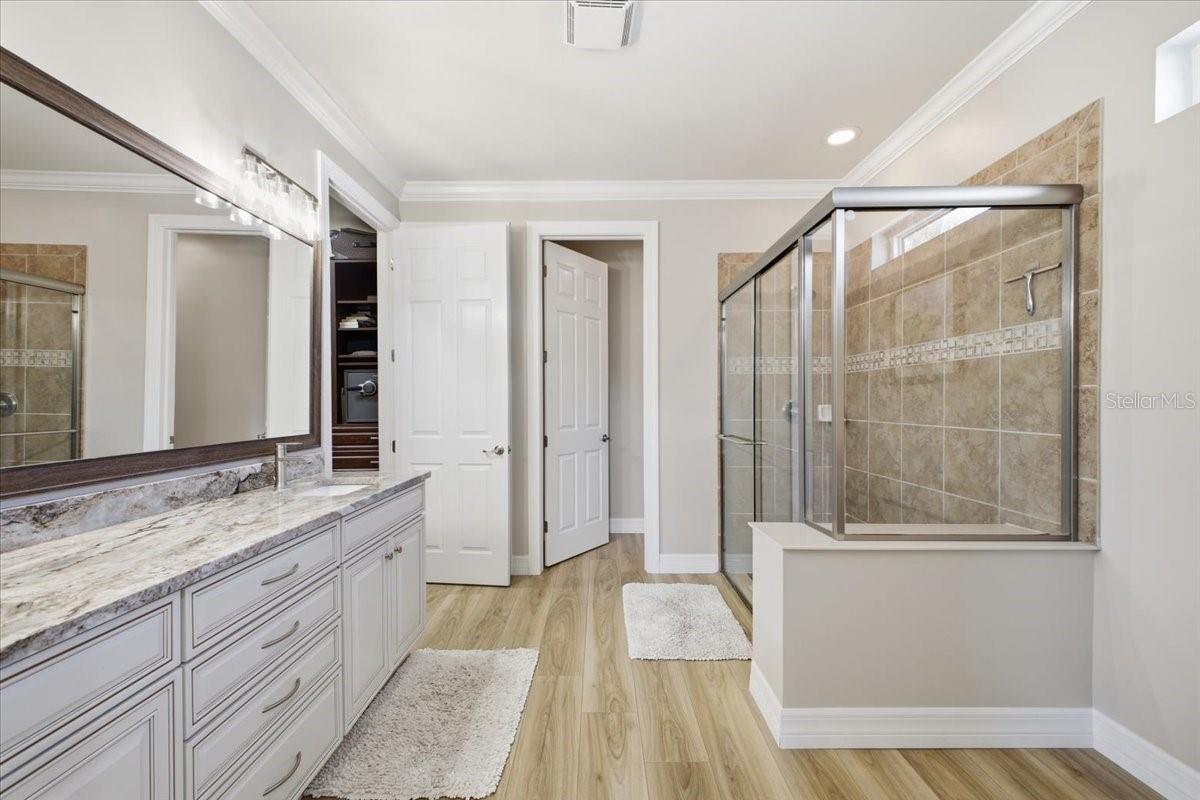 ISLES OF SARASOTA - Residential