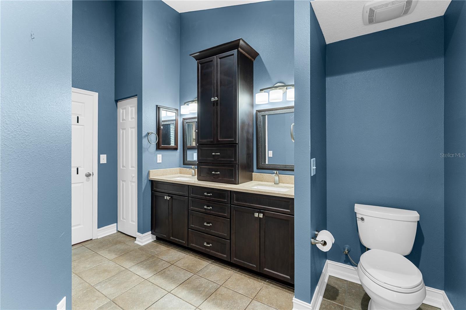 GRAND OAKS - Residential