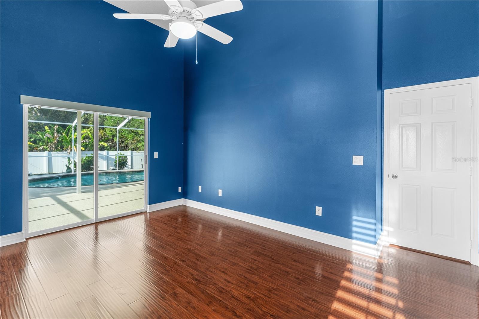 GRAND OAKS - Residential